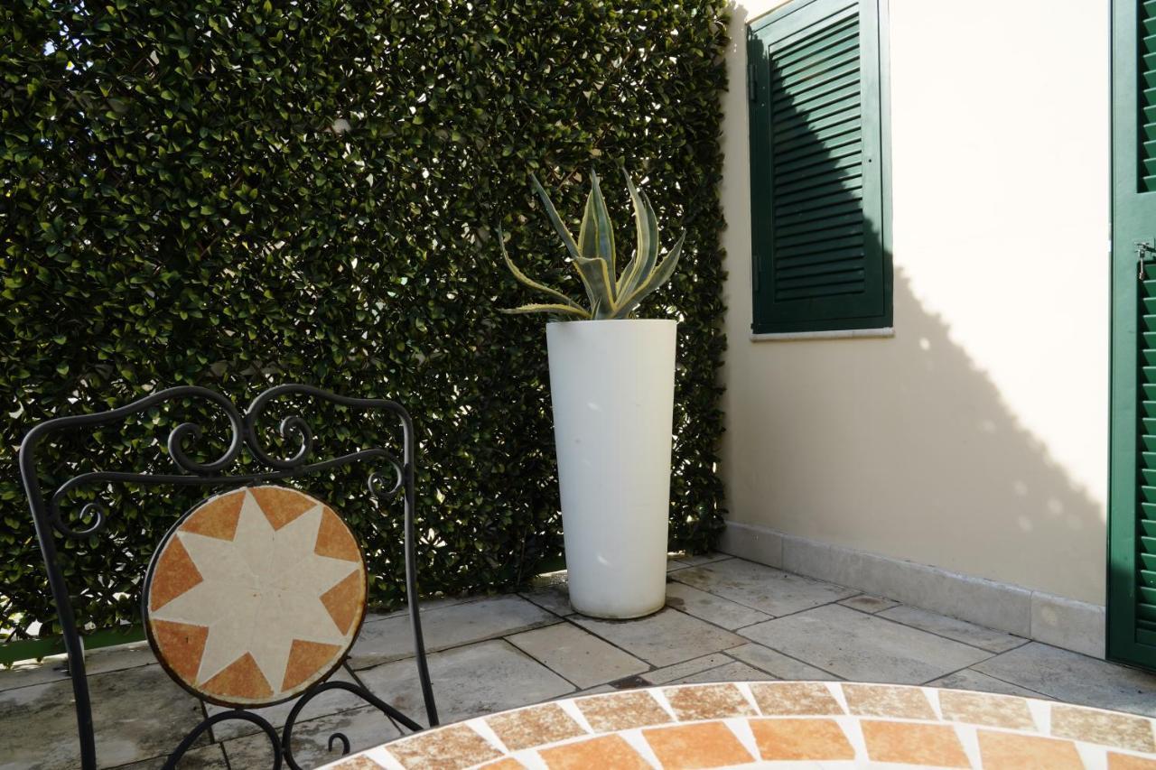 Sisuites Bari Exterior photo